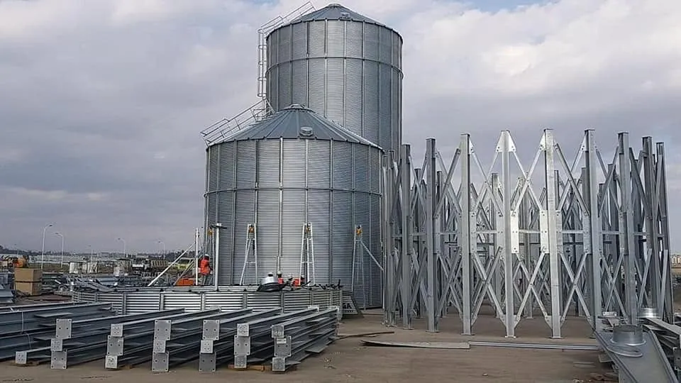 Galvanised silo erection