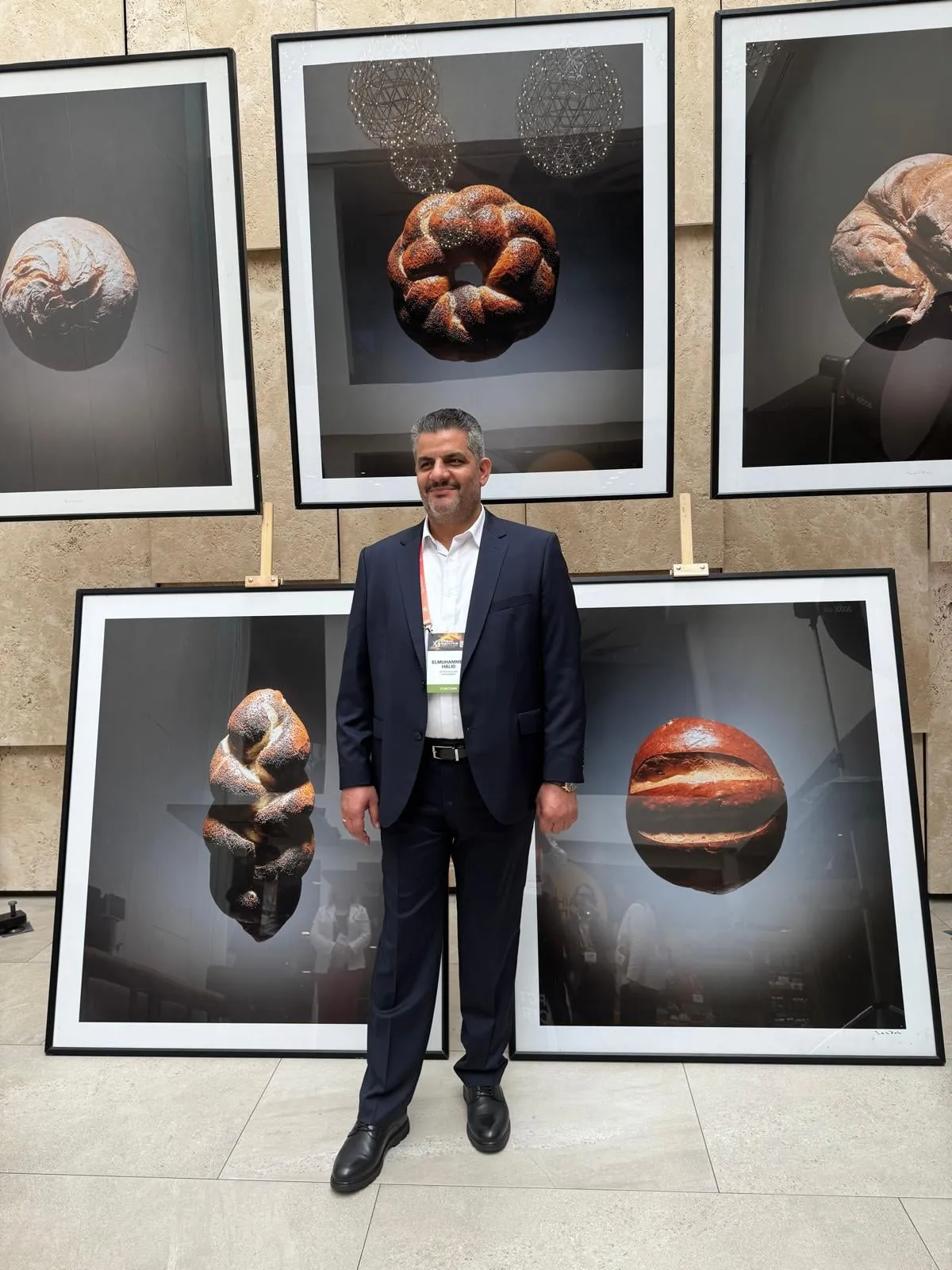 Visiting an exhibition