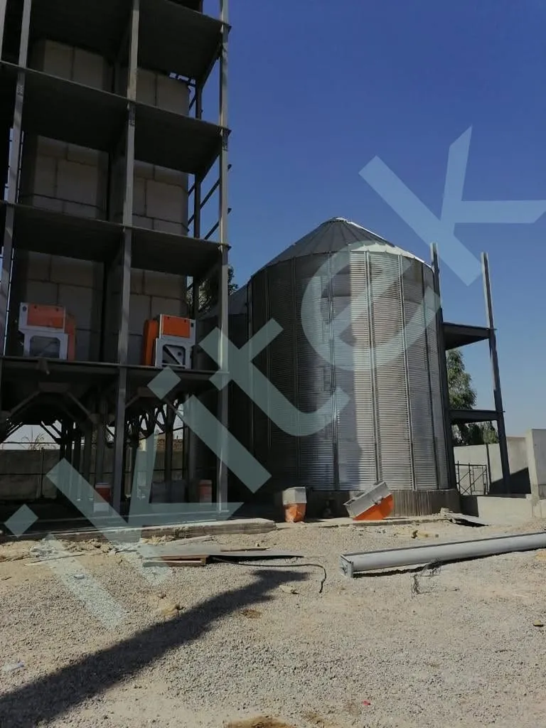 Silos alongside the plant structure